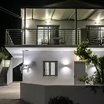 Casa Di Mare - And On The Beach, By Zantewize Apartament