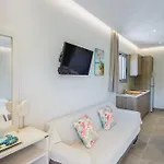 Casa Di Mare - And On The Beach, By Zantewize Apartament *