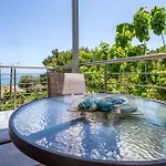 Casa Di Mare - And On The Beach, By Zantewize Apartament Vasilikí