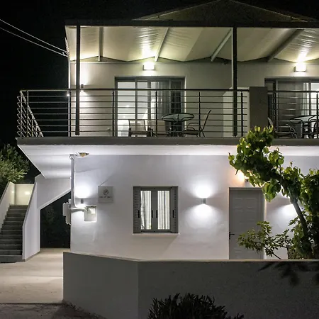 Casa Di Mare - Studios And Apartments With Pool On The Beach, By Zantewize Lägenhet