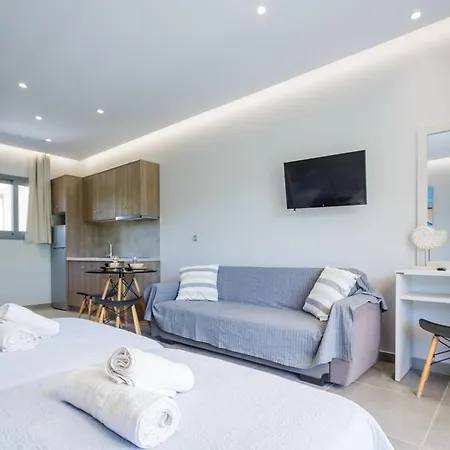 Casa Di Mare - Studios And Apartments With Pool On The Beach, By Zantewize *
