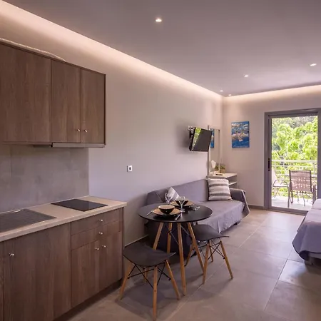 Apartman Casa Di Mare - Studios And Apartments With Pool On The Beach, By Zantewize *