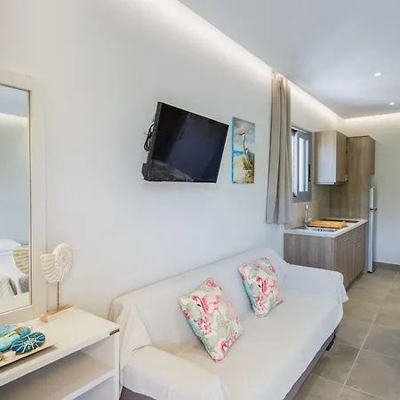 Casa Di Mare - Studios And Apartments With Pool On The Beach, By Zantewize Apartamento *