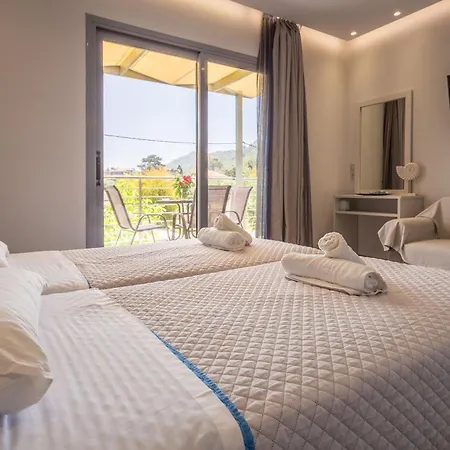 Casa Di Mare - Studios And Apartments With Pool On The Beach, By Zantewize