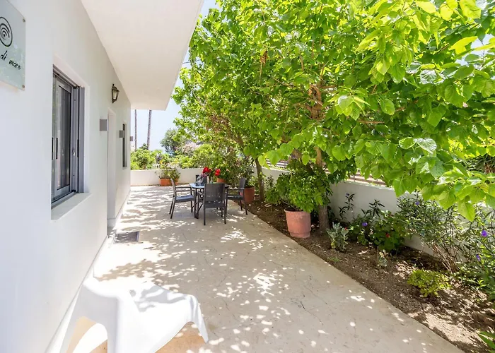 Casa Di Mare - And On The Beach, By Zantewize Apartment *